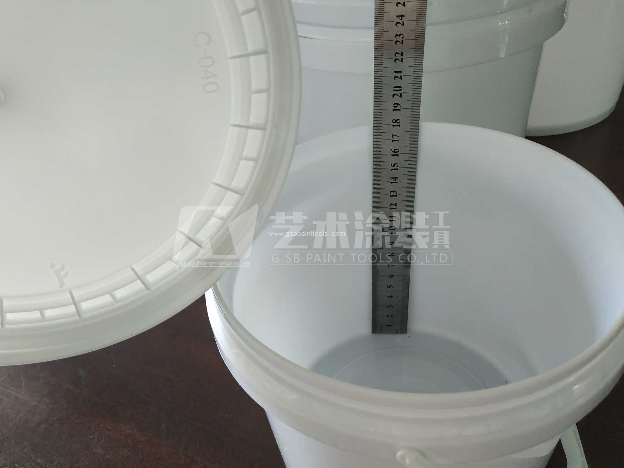 paint-barrel-PP-material-with-handle-customized-paint-bucket